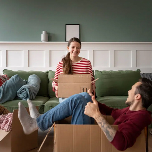 Ordnung in den eigenen vier Wänden: Mit Selfstorage mehr Platz und Struktur schaffen